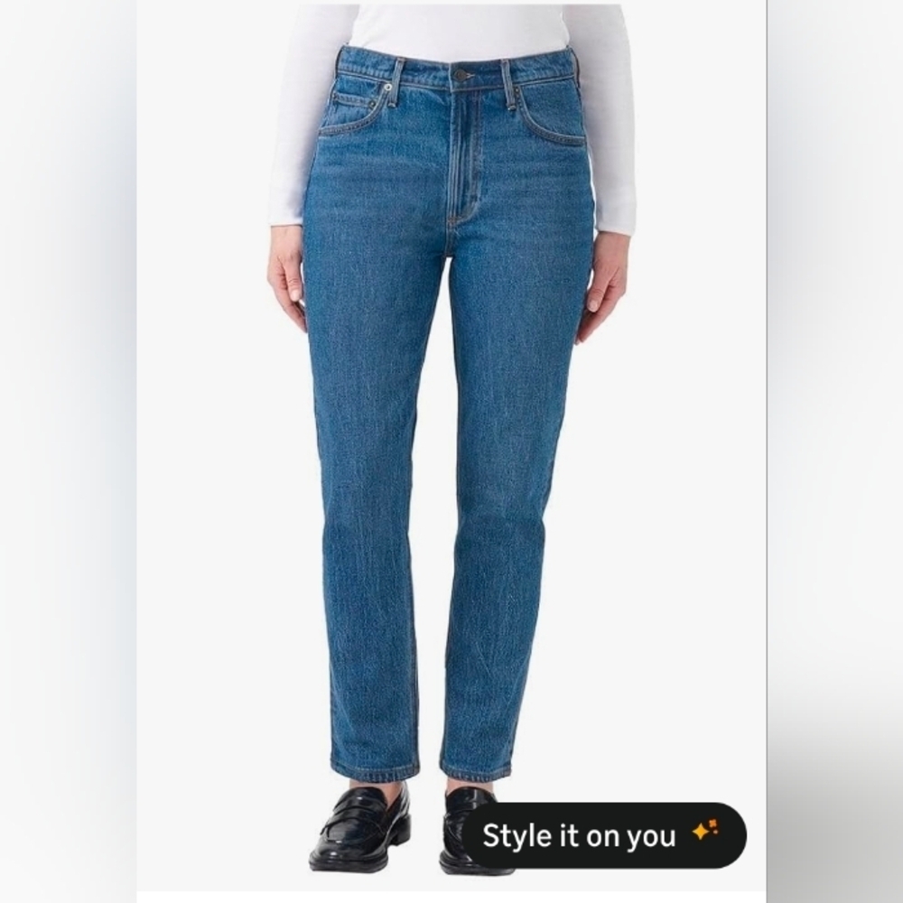 Kirkland Signature Women's High-Rise Straight Leg Jean Blue